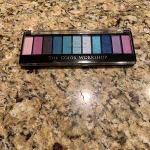 The Color Workshop NWT Purple Eyeshadow Palette
